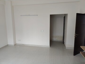Room in 2 BHK Apartment at Zara Aavaas, Sector 104 – for Sale