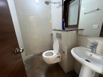Bathroom in 3 BHK Builder Floor at Mahavir Enclave – for Sale