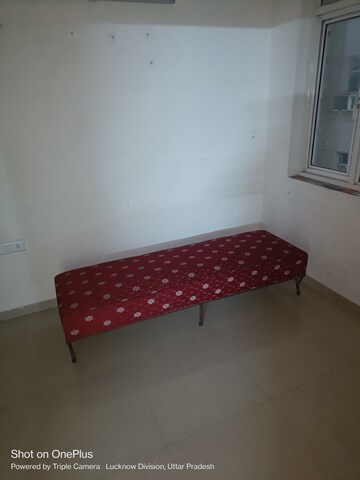Bedroom in 5 BHK Apartment at Omaxe The Legends, Gomti Nagar – for Sale
