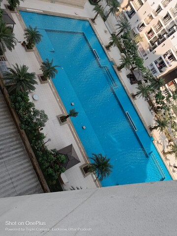 Swimming Pool in 5 BHK Apartment at Omaxe The Legends, Gomti Nagar – for Sale
