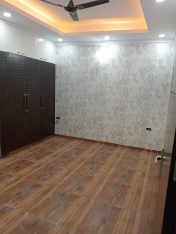 Room in 3 BHK Builder Floor at Chattarpur – for Sale