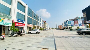  Land – Exterior View View at DLF Central Square, North Mullanpur - for Sale