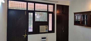 Room in 3 BHK Builder Floor at Uppal Southend, Sector 49 – for Sale
