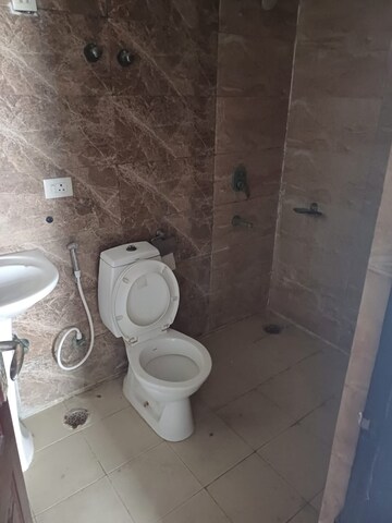 Bathroom in 2 BHK Apartment at Amrapali Silicon City, Sector 76 – for Sale