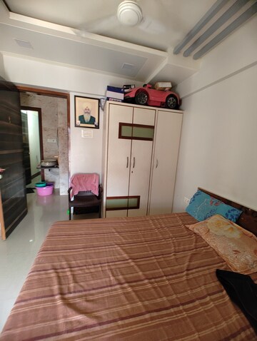 Furnished Amenities in 2 BHK Apartment at Tharwani Rosalie, Kalyan West – for Sale