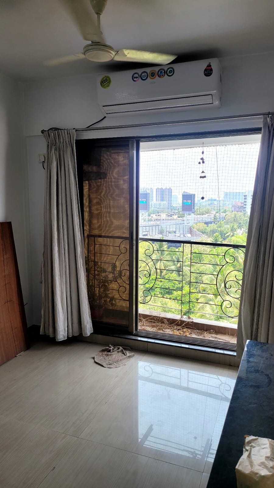 1.5 BHK Apartment For Resale in Mohan Mansion CHS Chunnabhatti Mumbai  7187505