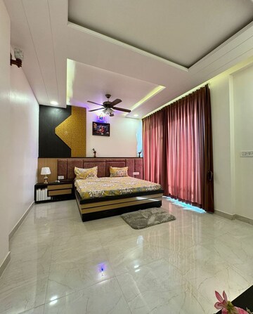 Bedroom in 4 BHK Villa at Dhawas – for Sale