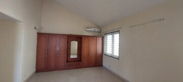 Room in 5 BHK Villa at Whiteacres Villas, Whitefield – for Sale