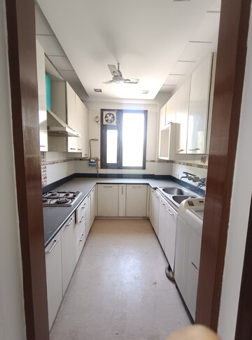 Kitchen in 3 BHK Builder Floor at Safdarjang Enclave – for Sale