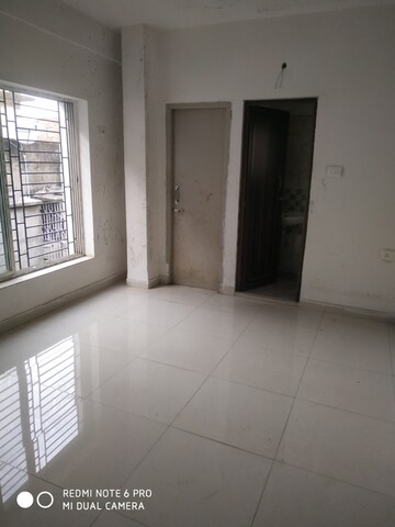 Room in 3 BHK Apartment at Bangur – for Sale