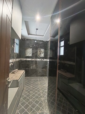 Attached Bathroom in 4 BHK Builder Floor at Sector 37 – for Sale