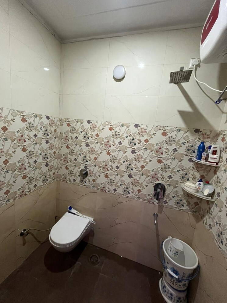 Bathroom, ms-enclave-zirakpur 3 Bedroom 1000 Sq.Ft. Apartment In Dhakoli Zirakpur 7188723
