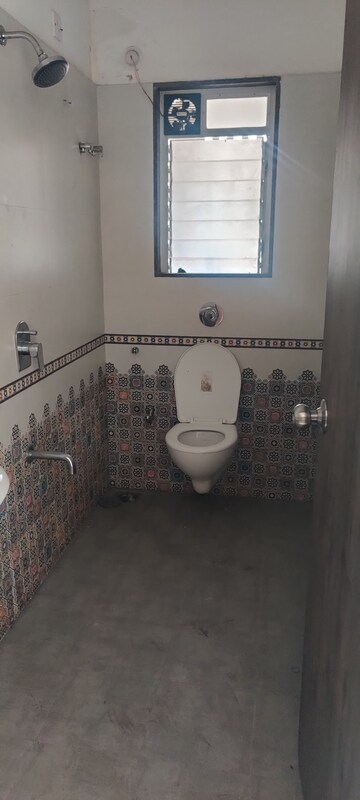 Bathroom in 1.5 BHK Apartment at Haware Tilak Nagar, Tilak Nagar – for Sale