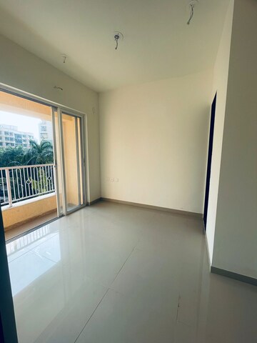 Room in 1 BHK Apartment at JP North, Mira Road – for Sale