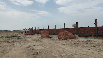 Plot For Sale in Nh 19