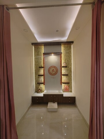 Furnished Amenities in 3 BHK Builder Floor at BPTP Park Central, Sector 85 – for Sale