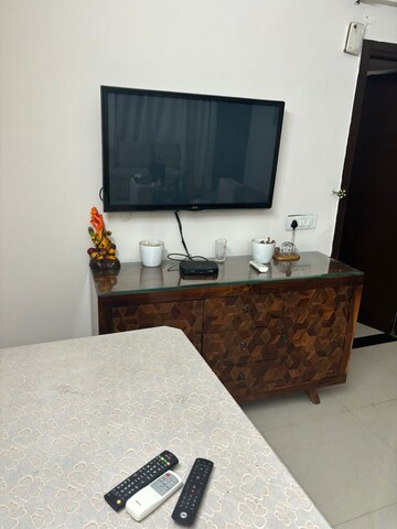 Room in 2 BHK Apartment at Uttam Nagar – for Sale
