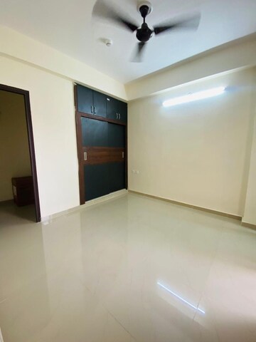 Room in 2 BHK Apartment at VVIP Mangal, Raj Nagar Extension – for Sale