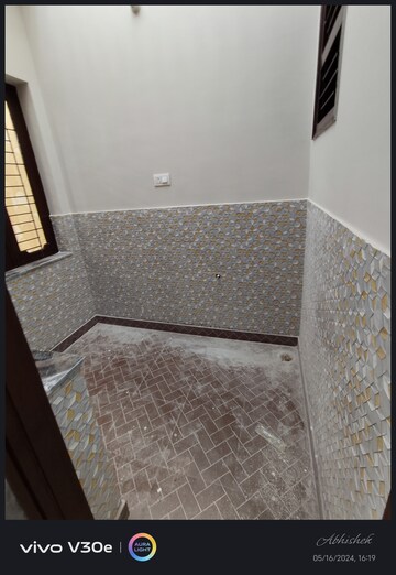 Furnished Amenities in 3 BHK Independent House at Jankipuram Extension – for Sale