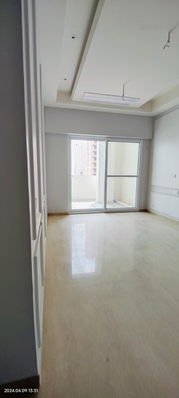 Room in 4 BHK Apartment at T And T Eutopia Phase 1, Siddharth Vihar – for Sale