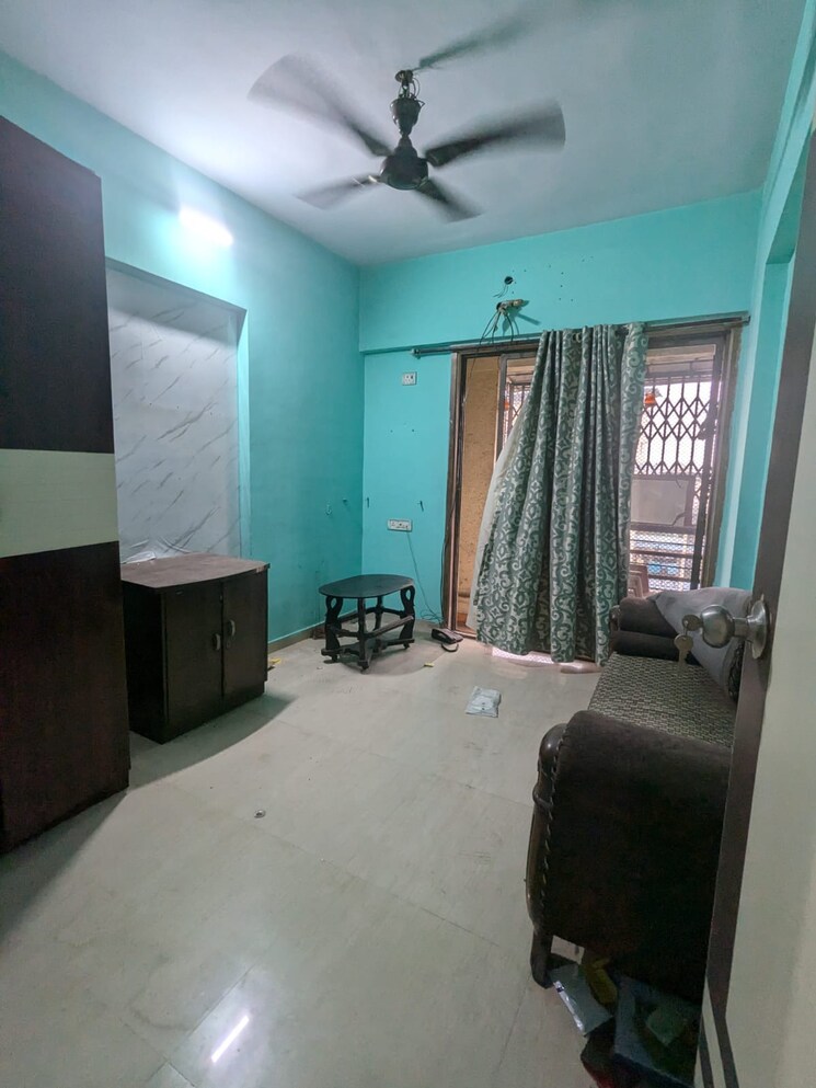 Living Room, mehta-amrut-angan-phase-ii 2 Bedroom 1000 Sq.Ft. Apartment In Kalwa Thane 7189821