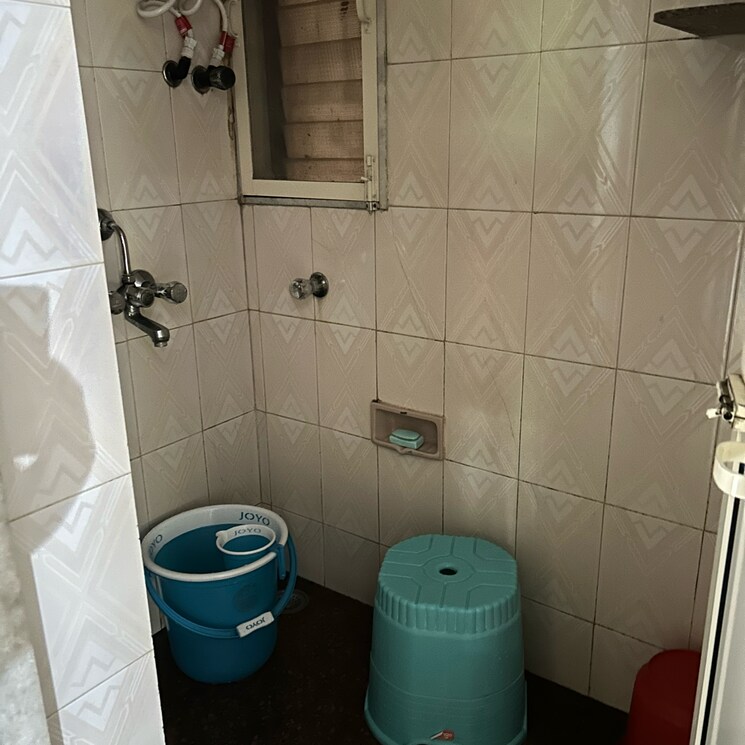 Bathroom, happy-home-estate 3 Bedroom 1100 Sq.Ft. Apartment In Sector 10 Thane 7189888