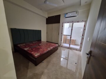 3 BHK Apartment For Sale in Vip Road