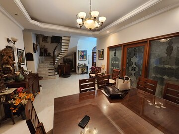 Gym in 5 BHK Villa at SS Aaron Ville, Sector 48 – for Sale