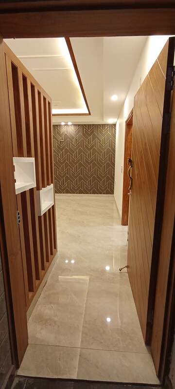 Bedroom in 3 BHK Builder Floor at Sector 85 – for Sale