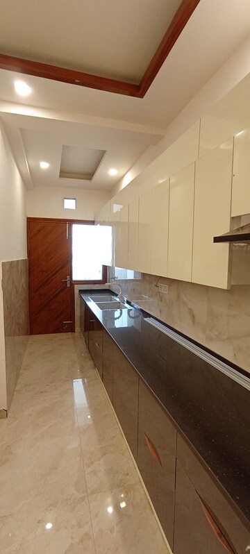 Staircase in 3 BHK Builder Floor at Sector 85 – for Sale