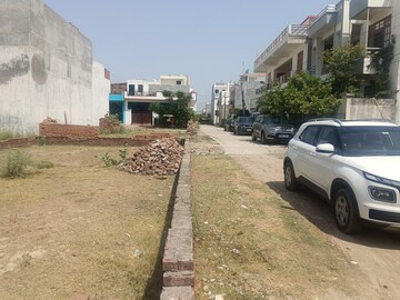  Plot – Exterior View View at Kamta - for Sale