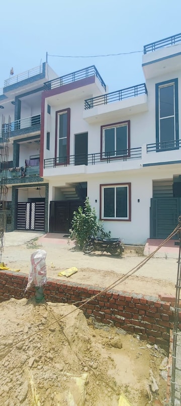 3 BHK Independent House – Exterior View View at Kamta - for Sale