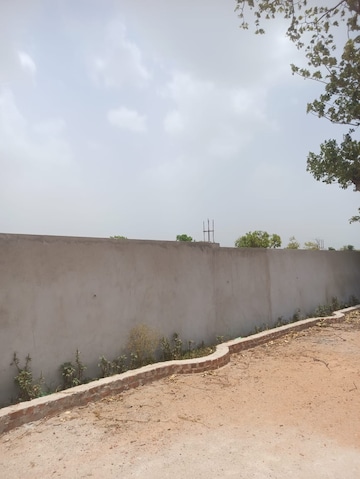  Plot For Sale in Sector 83