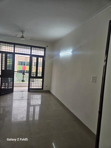 Room in 3 BHK Builder Floor at Unitech Nirvana Country Cedar Crest, Sector 50 – for Sale