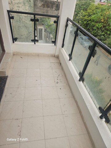 Balcony in 3 BHK Builder Floor at Unitech Nirvana Country Cedar Crest, Sector 50 – for Sale
