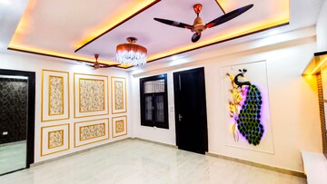 Bedroom in 3 BHK Apartment at Andheri West – for Sale