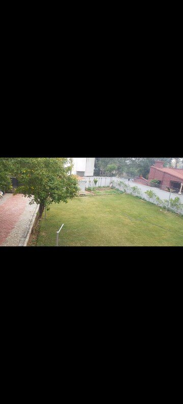 6+ BHK Villa – Garden View at Chattarpur - for Sale