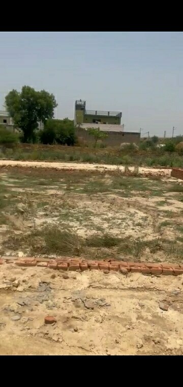  Plot For Sale in Unitech Unihomes 3, Sector 113