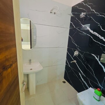 Bathroom in 4 BHK Villa at Kharar Mohali Road – for Sale