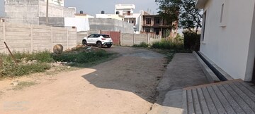  Plot – Exterior View View at Jankipuram Extension - for Sale