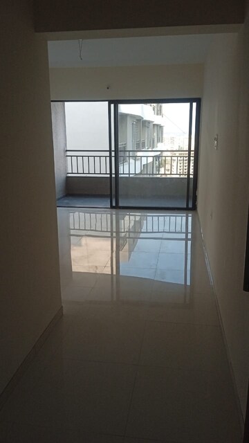 Room in 2 BHK Apartment at Mantra Montana Phase 6, Dhanori – for Sale
