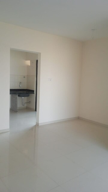 Room in 2 BHK Apartment at Mantra Montana Phase 6, Dhanori – for Sale
