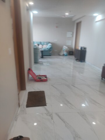 Furnished Amenities in 3 BHK Apartment at M3M Heights, Sector 65 – for Sale