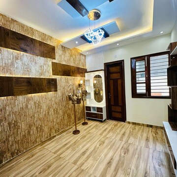 Bedroom in 4 BHK Villa at Dasmesh Nagar – for Sale