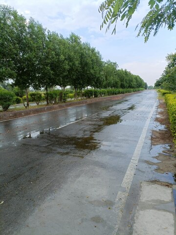  Plot – Exterior View View at Orris Golf Homes Green Bay, Sector 22d Yamuna Expressway - for Sale