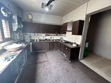 Kitchen in 4 BHK Builder Floor at Janakpuri – for Sale