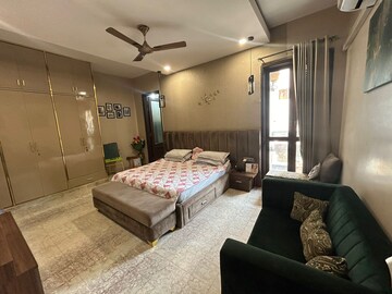 Bedroom in 3.5 BHK Builder Floor at Janakpuri – for Sale