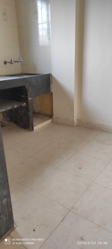 Room in 1 BHK Apartment at Ashtavinayak Villas, Katraj – for Sale