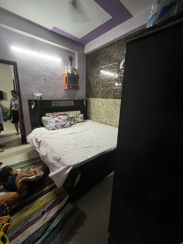 Bedroom in 1 BHK Apartment at Shalimar Apartments Shalimar Garden, Shalimar Garden – for Sale