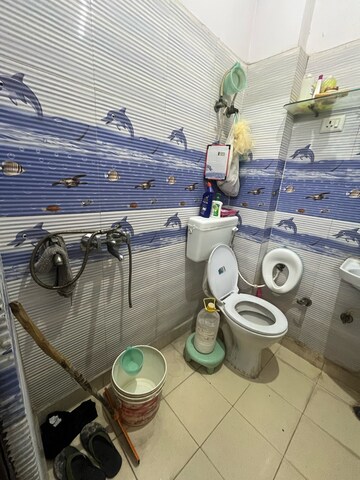 Team Area in 1 BHK Apartment at Shalimar Apartments Shalimar Garden, Shalimar Garden – for Sale